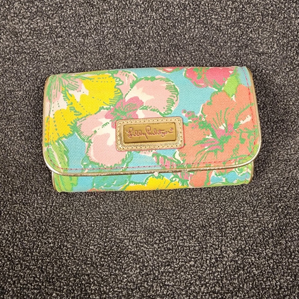 Lilly Pulitzer Floral Canvas Wallet Clutch Colorful Snap Closure